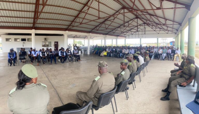 AAEA participa em actividade comemorativa do Dia da Alfabetização no Estabelecimento Penitenciário de Calomboloca