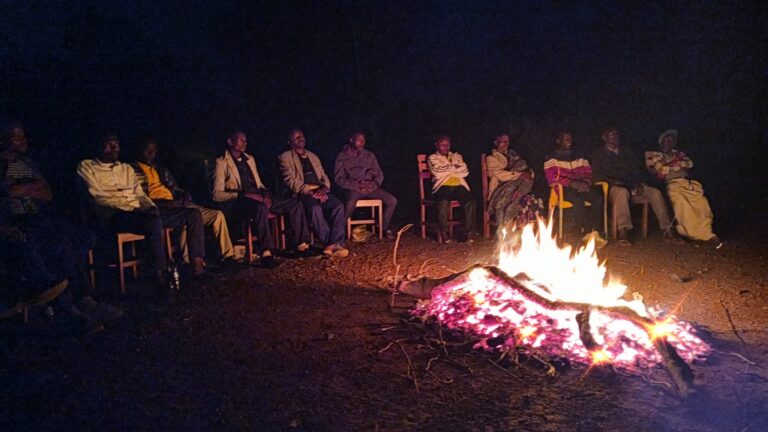 Facilitadores do APLICA promovem fogueira de reflexão sobre identidade cultural